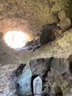 穿戸羅漢山の画像