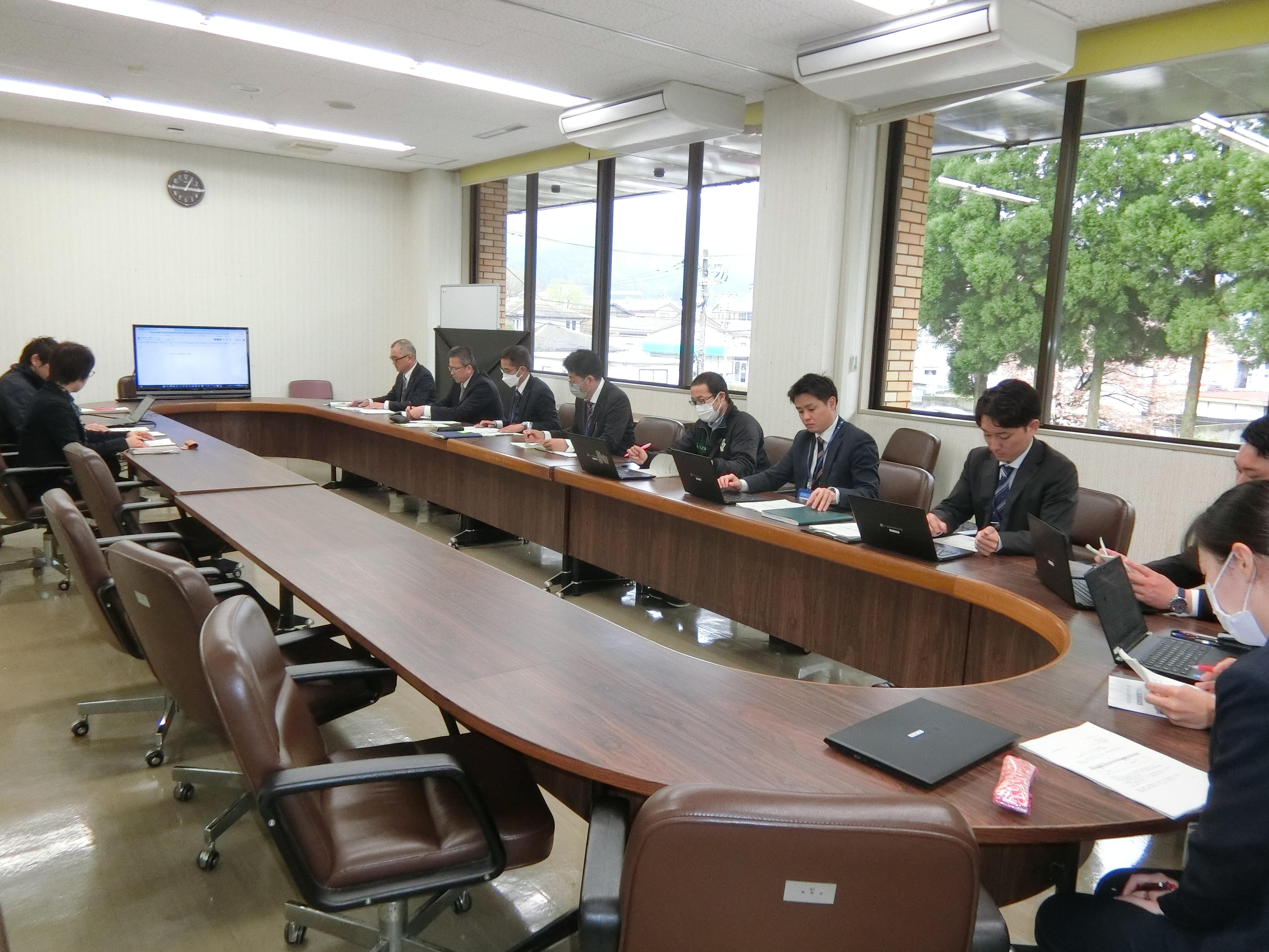 教育研究会運営委員会