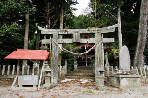 野尻川上神社の画像2